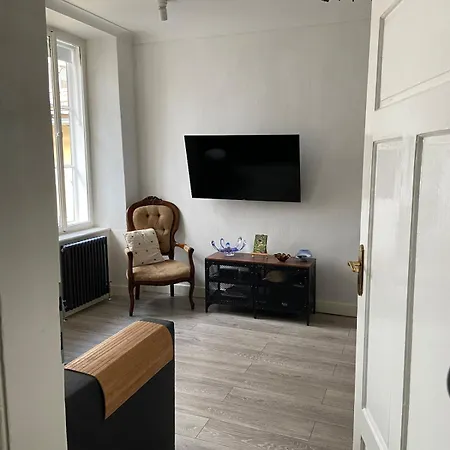 One Bedroom Flat In The Hearth Of Ptuj
